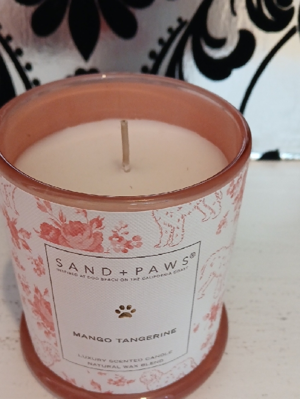 Mango Tangerine Luxury Scented Candle - Picture 2 of 2